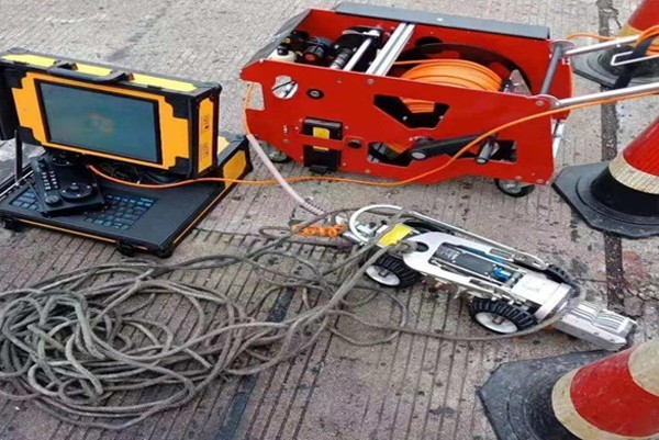 金塔CCTV管道检测机器人